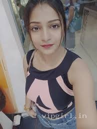 Elegant Indian Model Escort in Agar Malwa