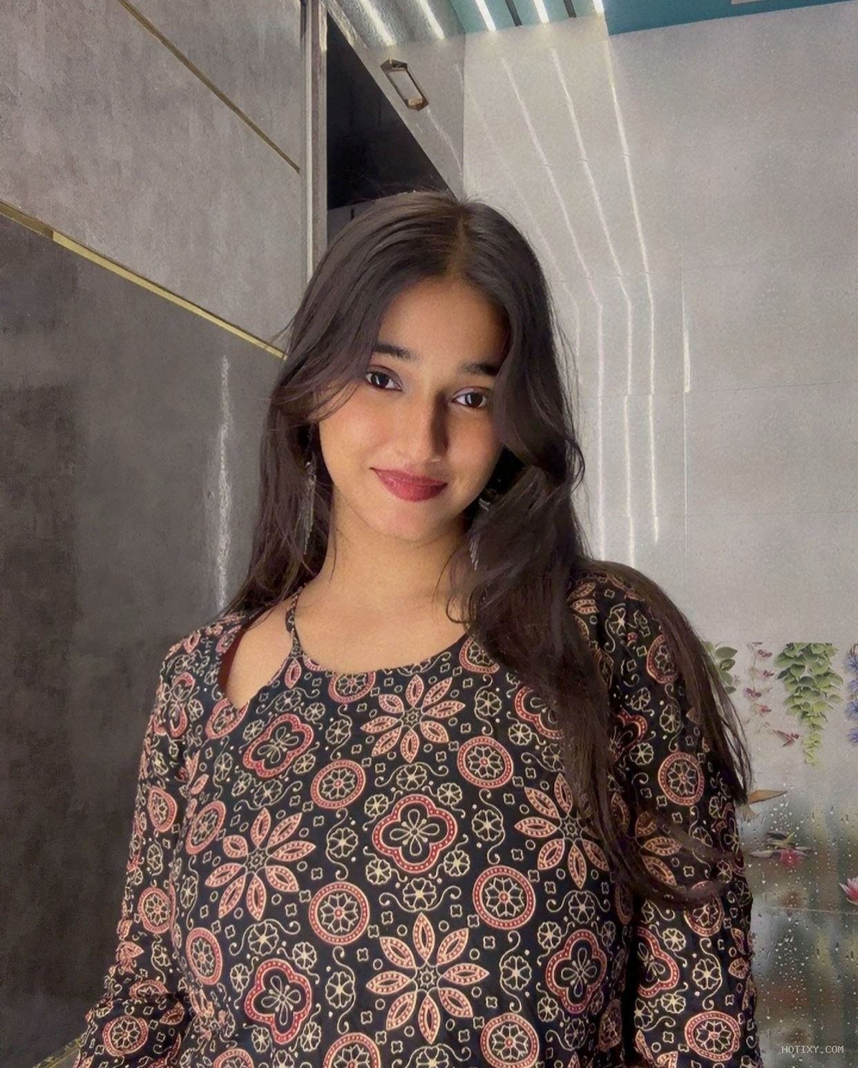 Raigarh Call Girls Offers World Class Service From College Girls, Housewife