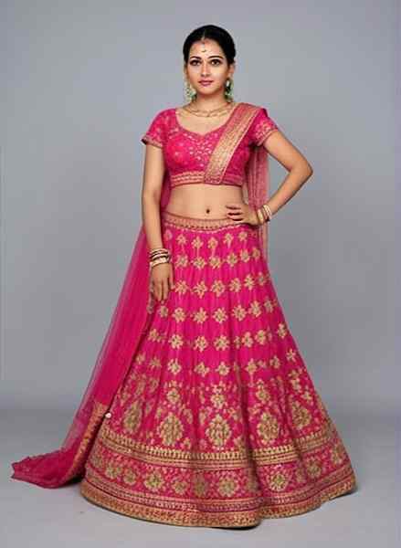 Discover Priya Sharma - Young College Girl at Ranthambore Fort
